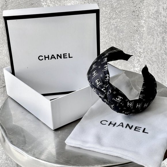 Youth 4-6 Girls Double C Satin Headband - Picture 2 of 2